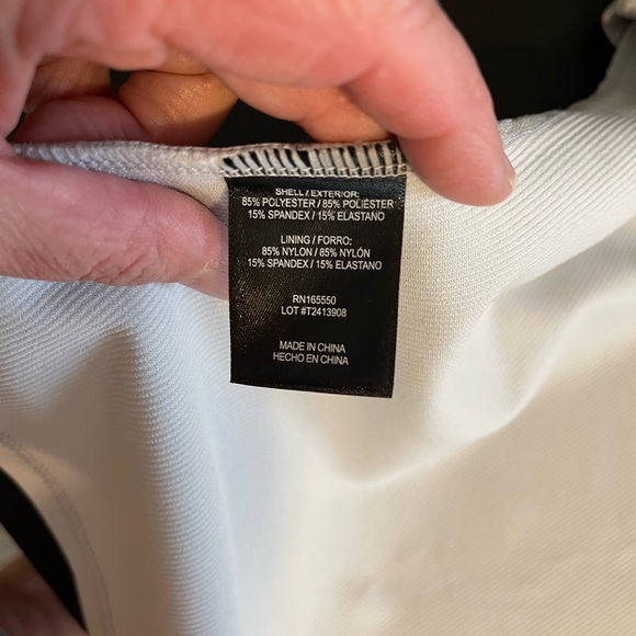 BUNDLE OF 2 - 32 degrees tank tops, with built in bra, grey - Picture 6 of 8